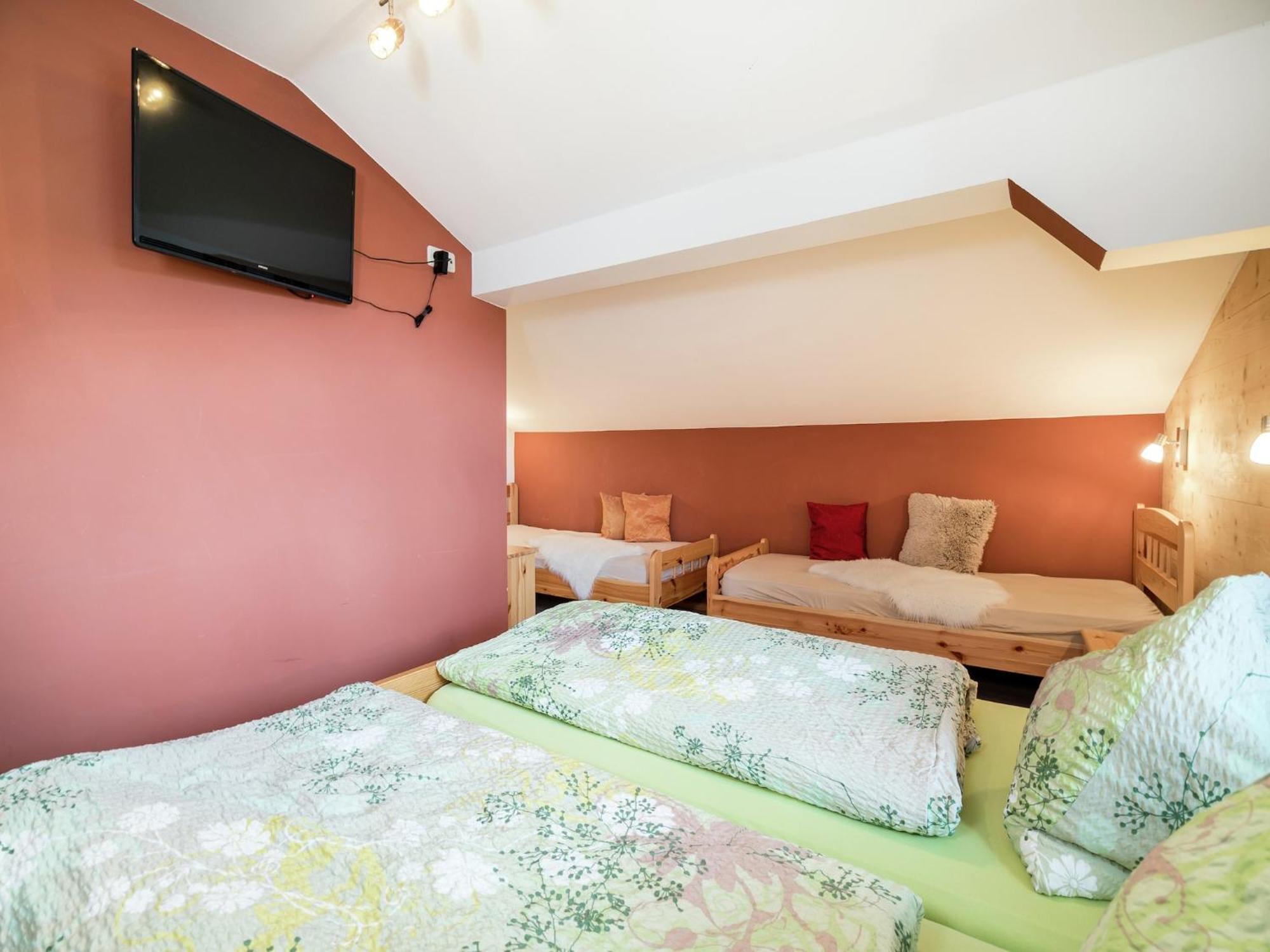 Cozy Feel Good Holiday Apartment In Леоганг Экстерьер фото